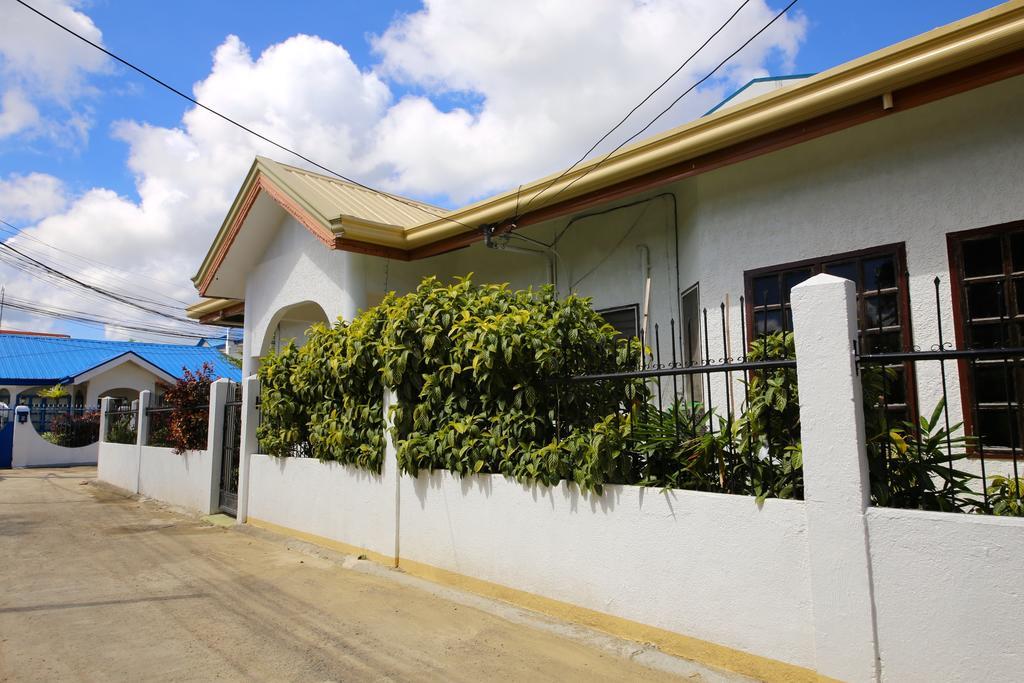 Dee Guest House Isla de Mactán Exterior foto